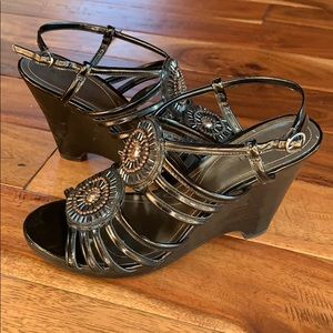Tahari wedge heel sandals